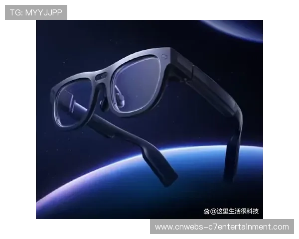 智能运动眼镜集成导航与显示功能，辅助户外训练