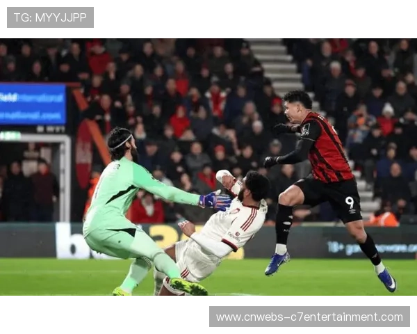 冬窗新援拉扬伯恩茅斯首秀亮眼，俱乐部引援策略获赞